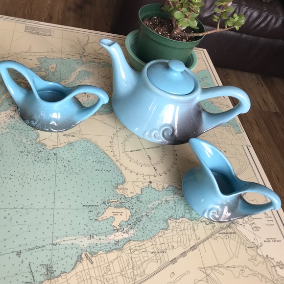 Vintage Beauce Blue Wave Teapot Set - Picture 4 of 10